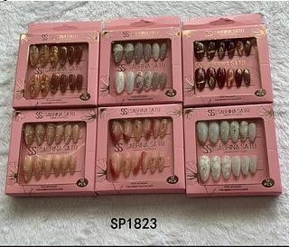 Unha postica em pvc c/12pcs SABRINA SATO