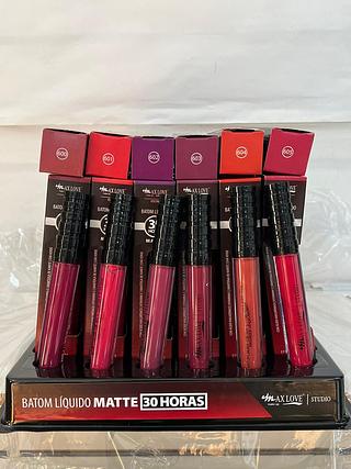 Batom liquido matte 30hrs/ 48UNID (600-605) Maxlove