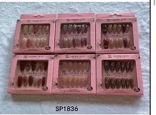 Unha postica em pvc c/12pcs SABRINA SATO