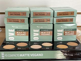 Po Compacto cor: 52-57 /30pcs MAX LOVE