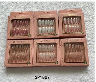 Unha postica em pvc c/12pcs SABRINA SATO