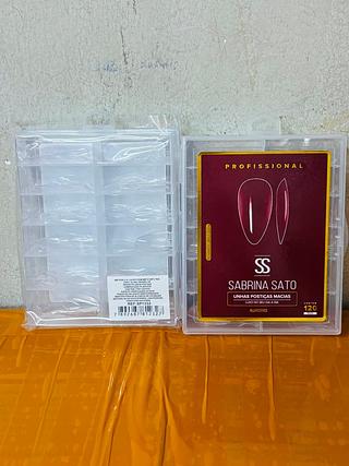 Unha postica plastico 120pcs c/6box SABRINA SATO