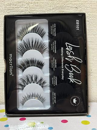 Cilios Postiços com 5 paris MACRILAN